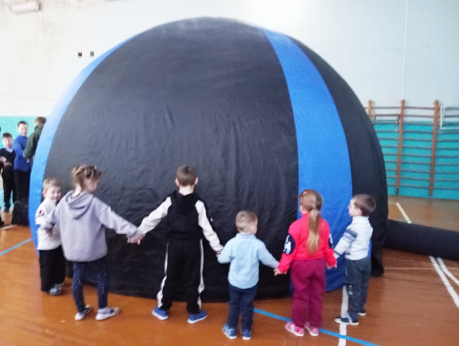 Обучающиеся начальной школы и дошкольного отделения посетили планетарий &amp;quot;Орион&amp;quot;.
